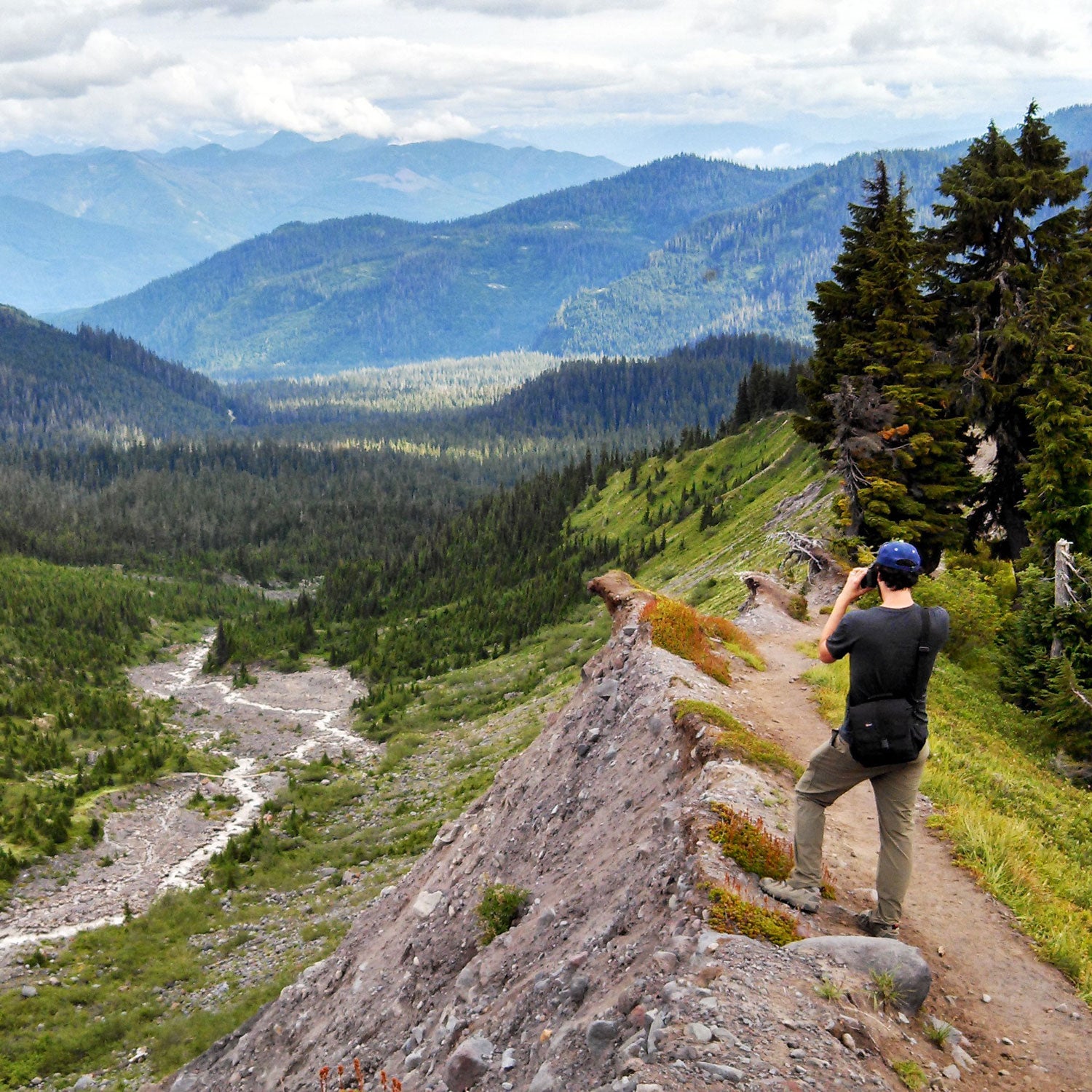 Pacific northwest trail outlet thru hike