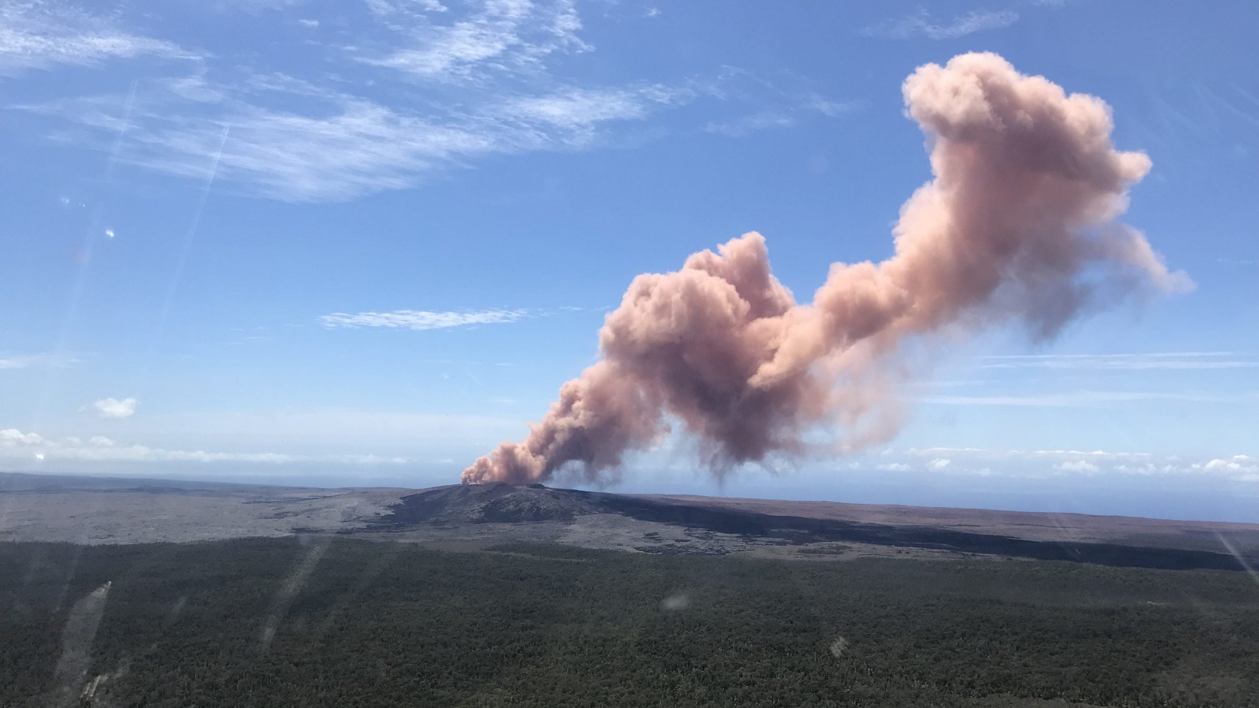 A plume of ash rose above the Pu‘u ‘Ō‘ō crater for a short time on Thursday, but most of the activity is now limited to a 100-foot high "spatter" in nearby neighborhoods. 