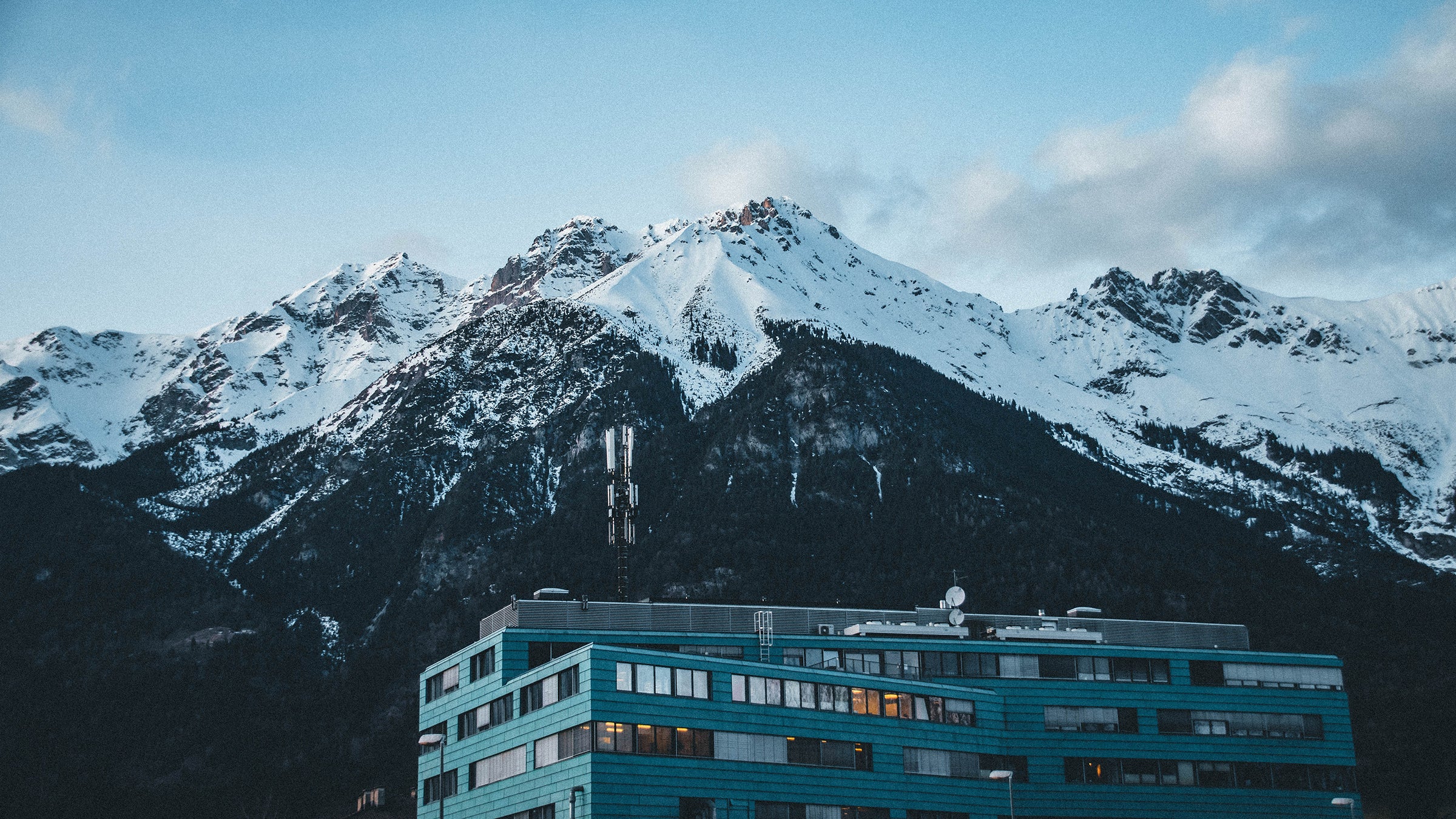 Anyone who thinks their job is the best should apply.