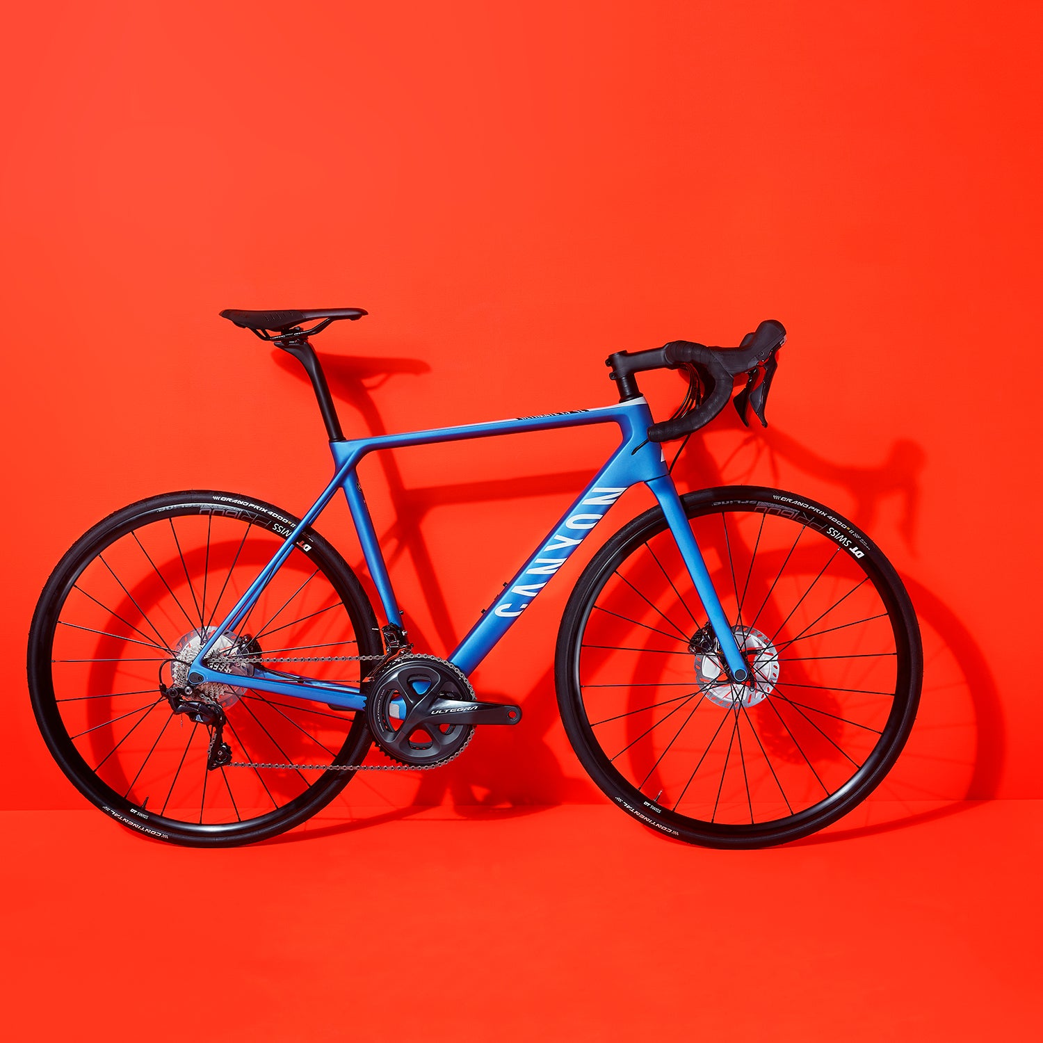 Best road bike with sales di2 and disc brakes