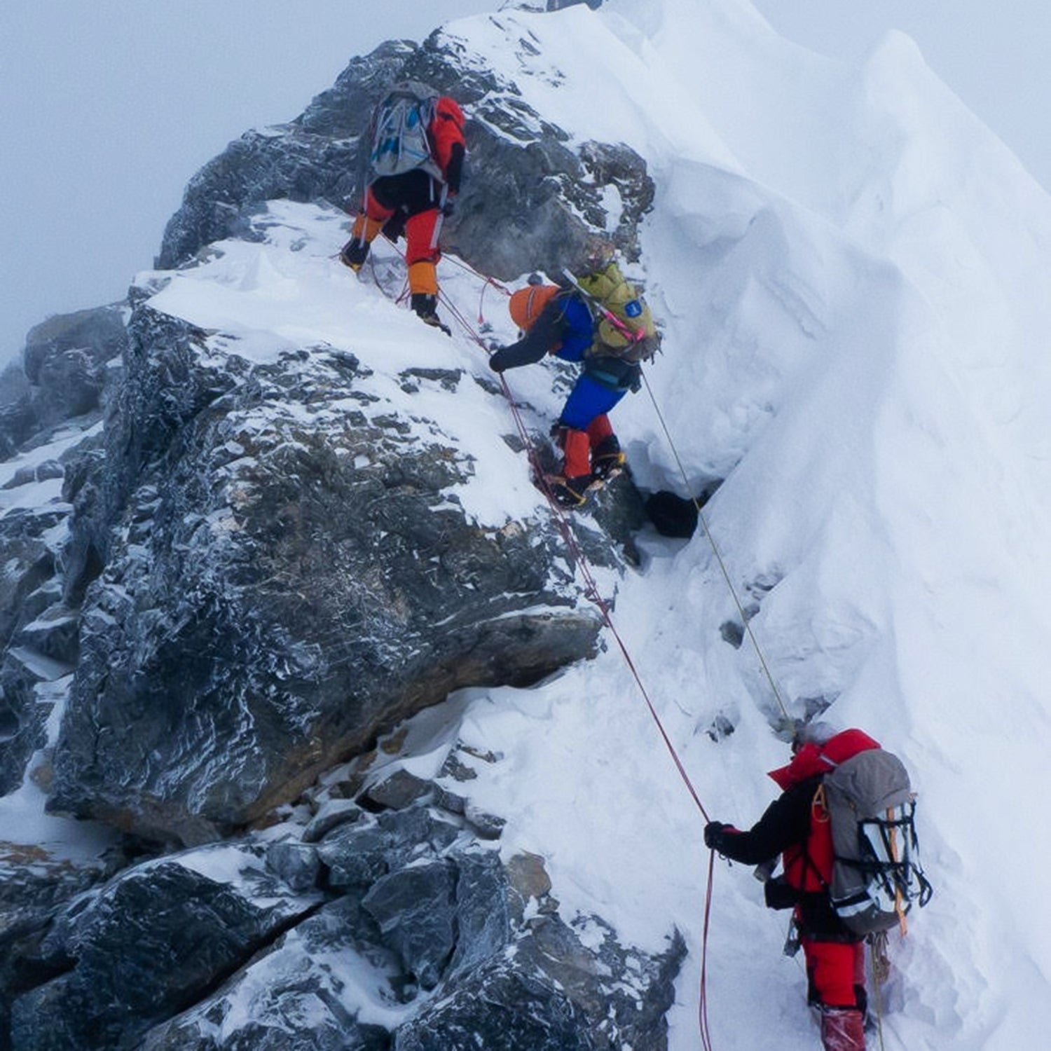 Hillary step deals everest