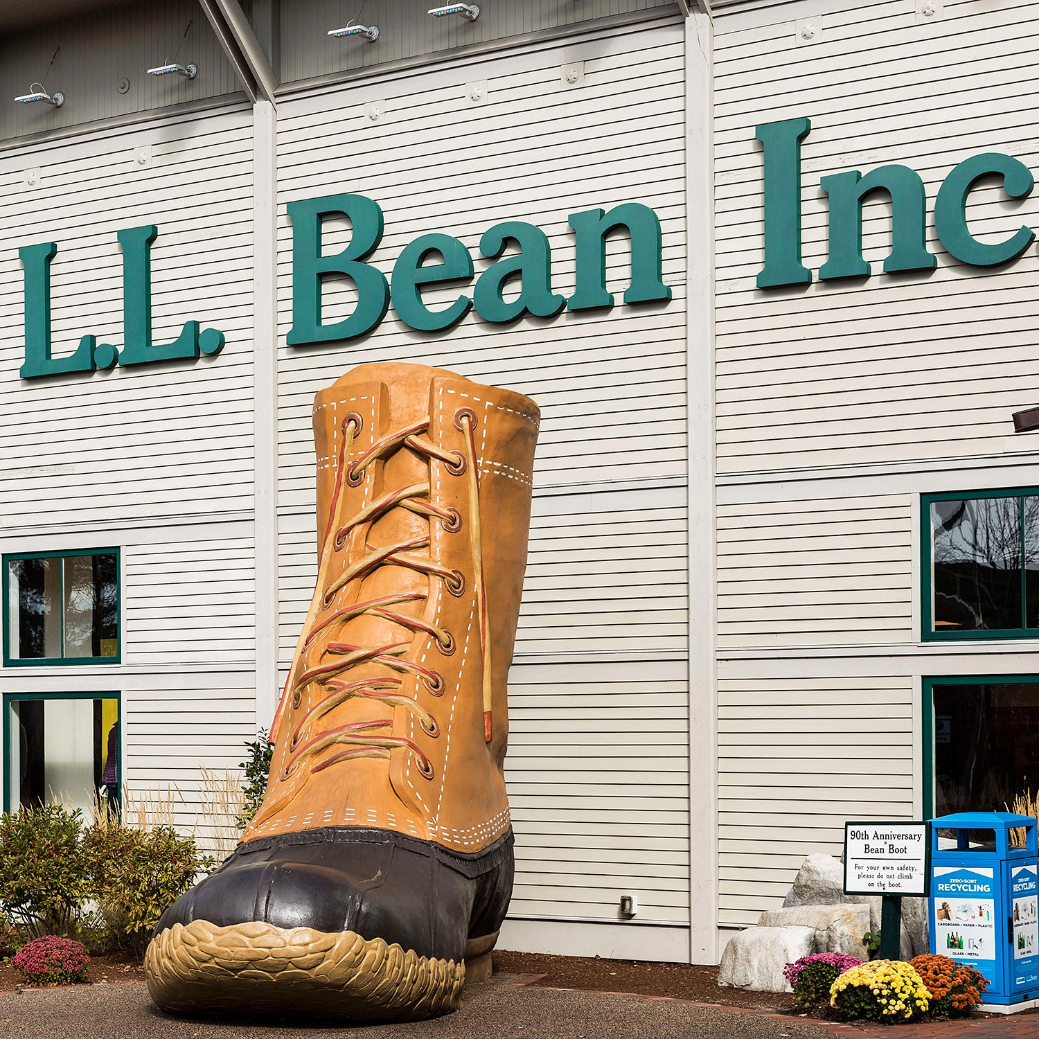 L.L.Bean Sued (Again) Over Return-Policy Change