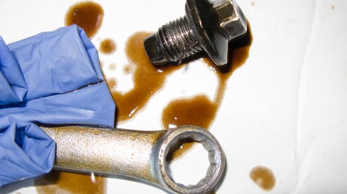 Nitrile gloves are a great idea, if you're worried about getting your hands dirty.