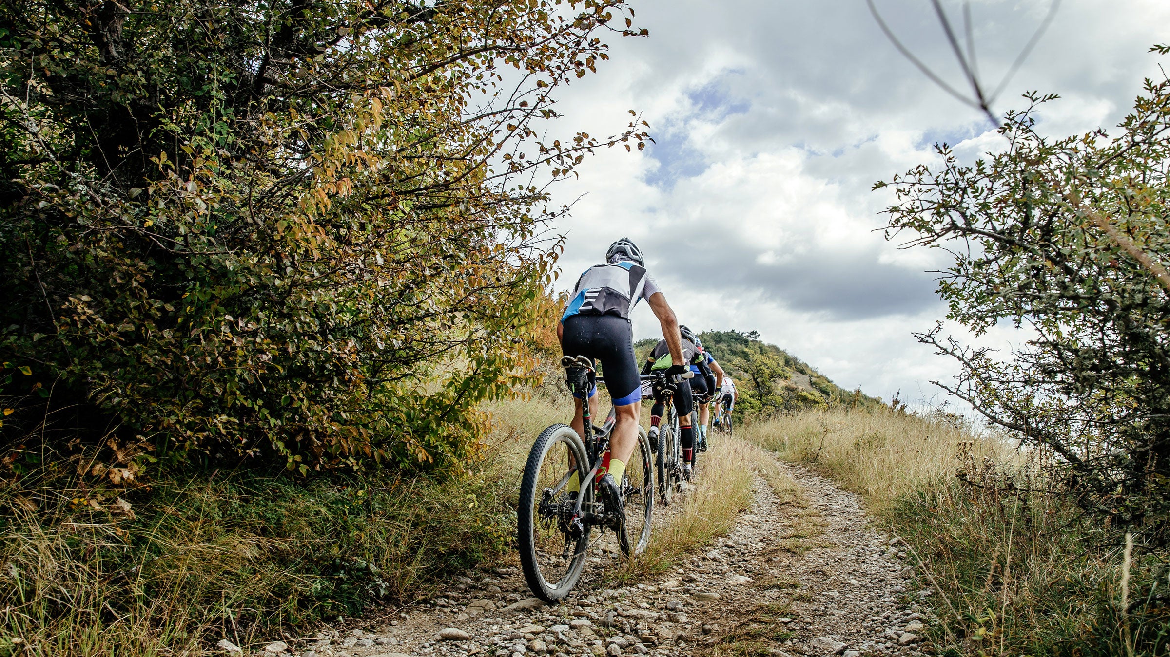 Focusing on something external, like your teammate’s back, may take your mind off how much you’re hurting.