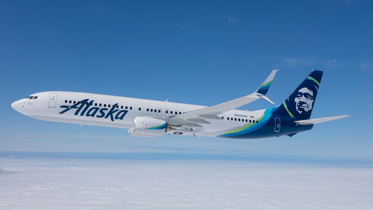 10 Reasons Why Alaska Airlines Is Our Favorite Carrier