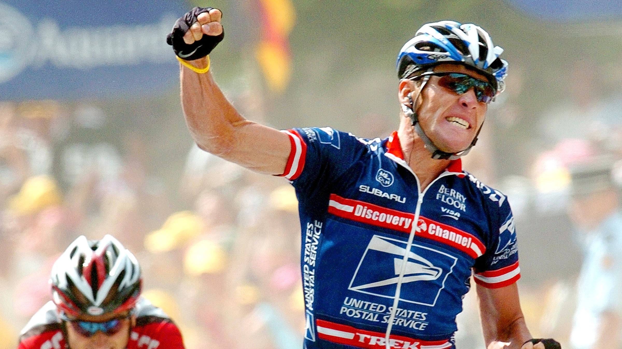 Lance Armstrong Takes on the Tour de France