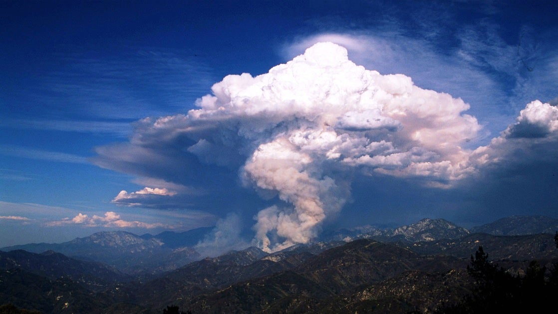 Pyrocumulus cloud: How fires can create their own weather systems