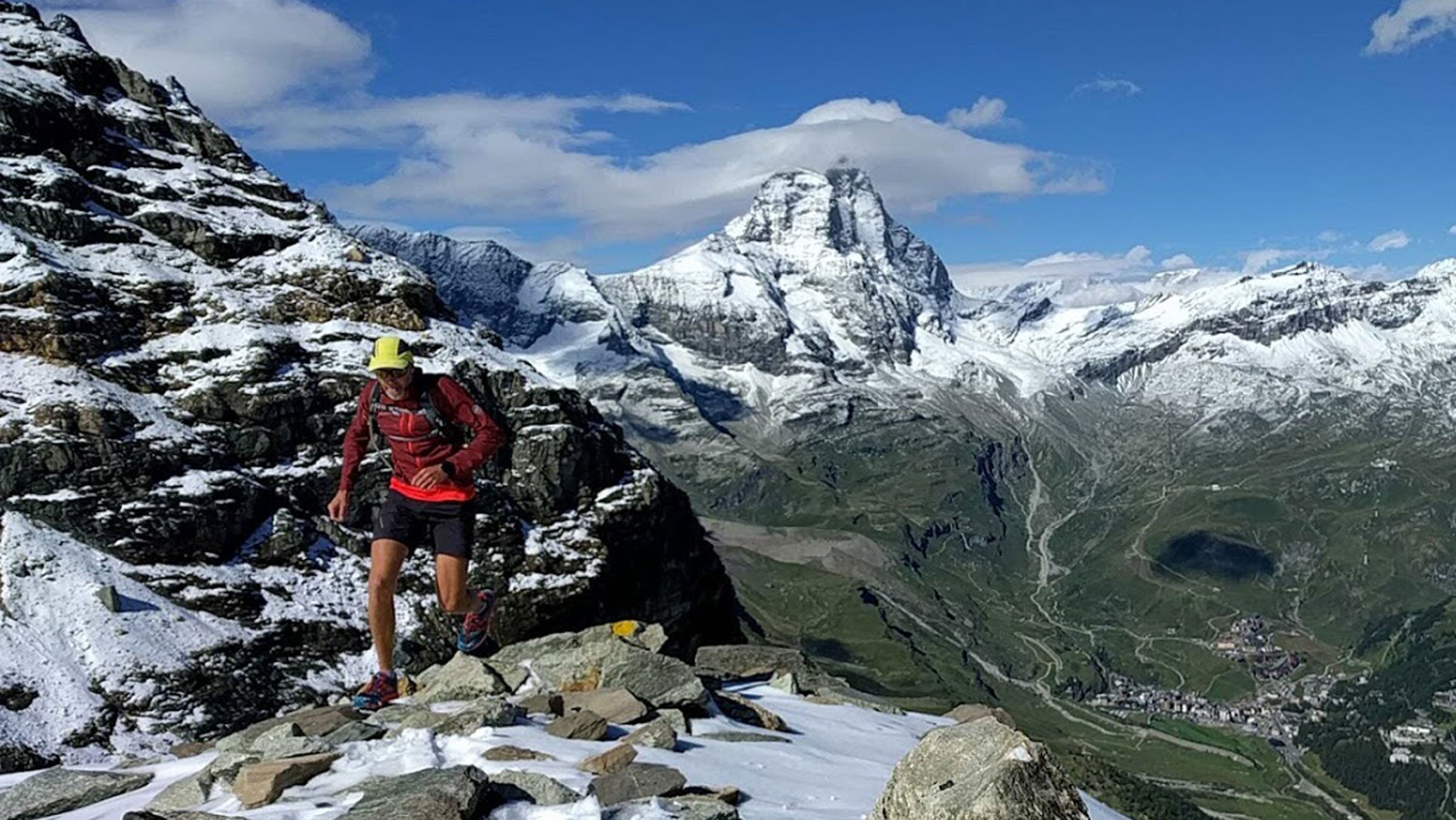 The pros take these with them whenever they go outside. You should, too.