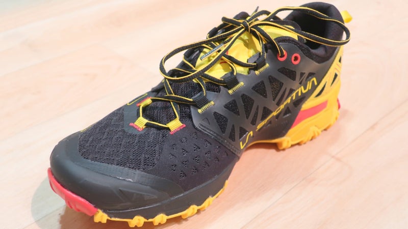 Rubber (instead of synthetic leather) now covers more of the toe box, and the upper mesh fabric was changed to improve breathability, hopefully without affecting durability.
