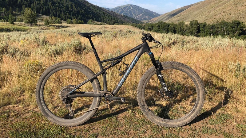 The Specialized Epic Expert EVO