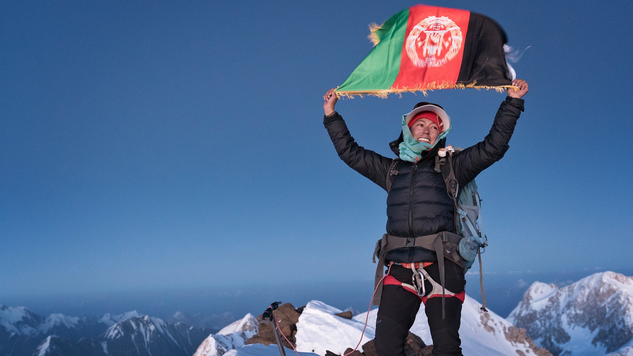 Hanifa Yousufi on the summit of 24,580-foot Mount Noshaq