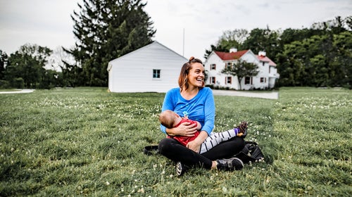For outdoorsy moms, learning to breastfeed on the trail is a huge game changer.