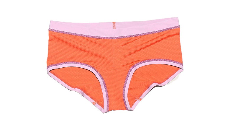 https://cdn.outsideonline.com/wp-content/uploads/2018/09/07/exofficio-hipkini-underwear2_h.jpg?width=800