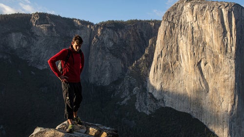 The Internet is concerned that Alex Honnold's death will involve a selfie.