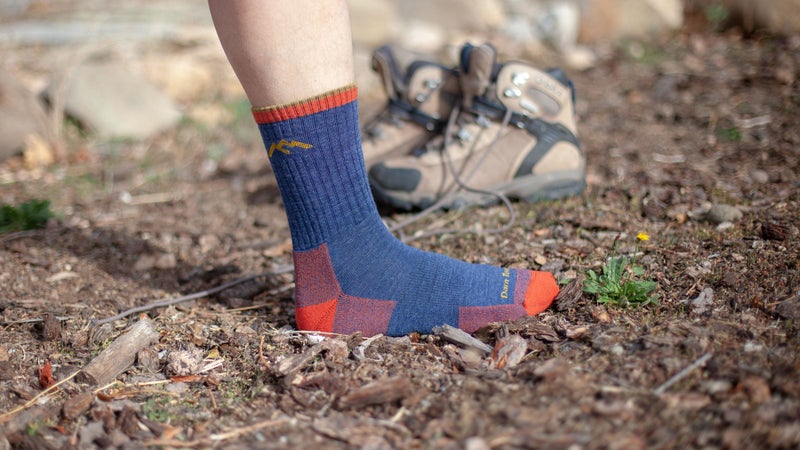 How to Choose Hiking Socks – Darn Tough