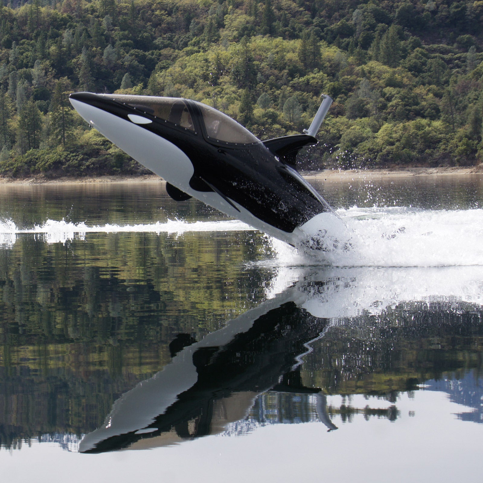 https://cdn.outsideonline.com/wp-content/uploads/2018/11/16/seabreacher-ship-orca_s.jpg