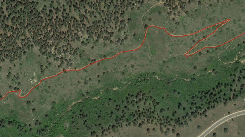 GPS track recorded by the Suunto 9 in Best mode while running the switchbacks in lower Skunk Canyon. The track is never off by more than a yard or two.