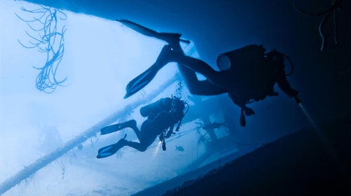 George Watson and Geoff Belter went diving in Peru. One of them was never found again.