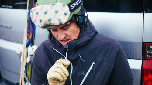 Joe Jackson asks ԹϺ’s most prolific jacket tester, Frederick Reimers, for his tips on what to keep in mind when buying a resort top layer.