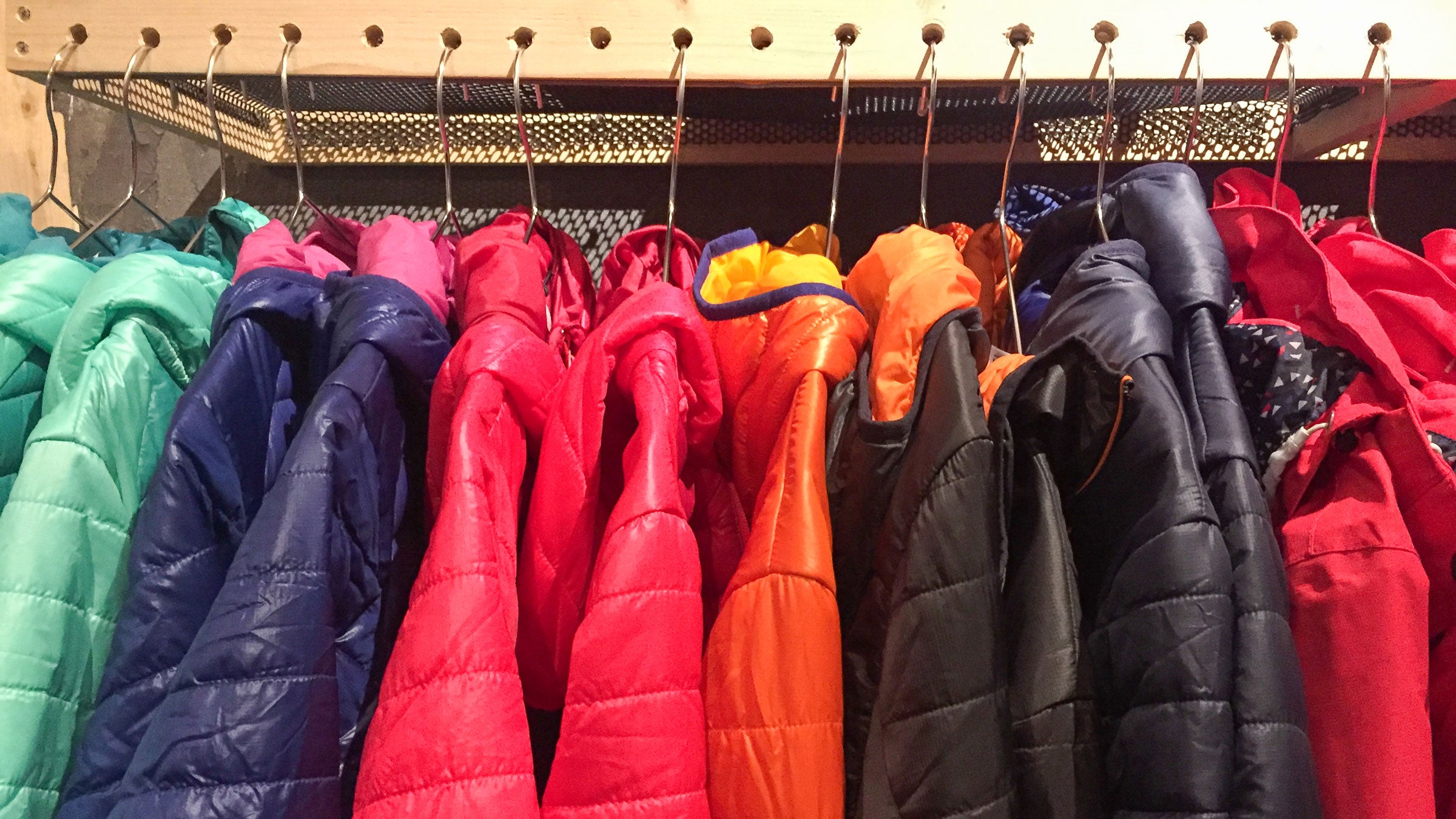 How to Clean and Repair Down Jackets