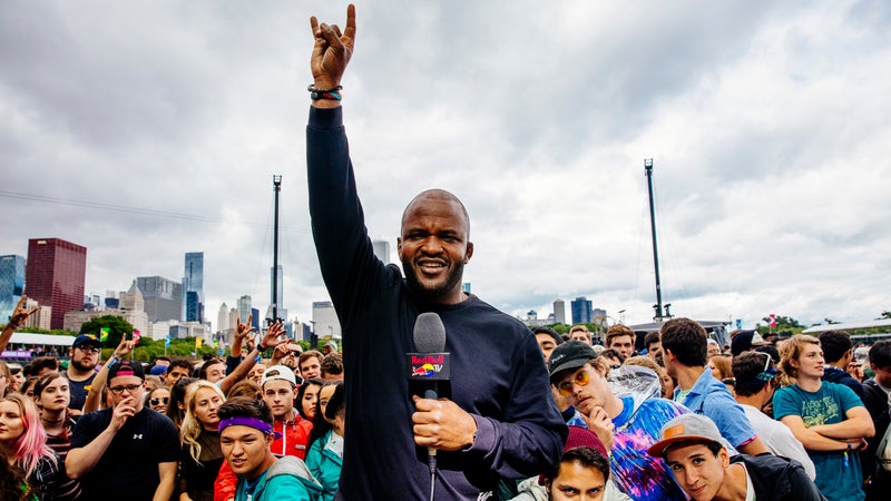 Masekela hosting Lollapalooza in Chicago