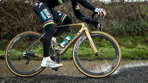 The recall affects essentially any model from 2017 to present that is equipped with Specialized’s Future Shock front road suspension feature.