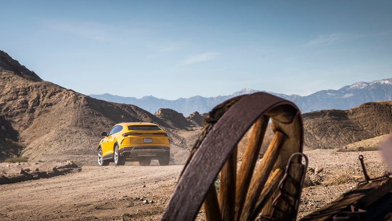 This is our least favorite angle on the Urus. From the rear, it almost looks like a BMW X6.