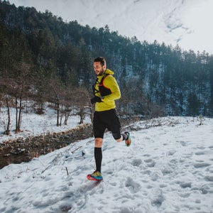 Your new go-to winter exercise clothing.