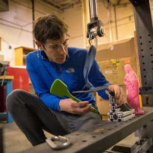 Will eating breakfast, lunch, and dinner with Honnold's custom utensil give us all superhuman mental and physical strength?