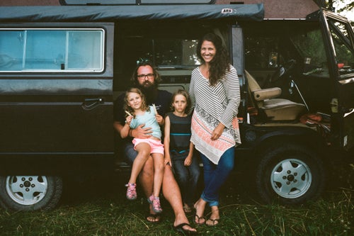 Does adventure have to stop when you have kids? Vanlife families will tell you that they don’t let anything stop them from living their dreams and sharing these dreams with their children. From their base in the Olympic Mountains in WA, the Sellmeyer family is able to travel all around the West, including the beaches of Neah Bay, WA, right, a frequent destination for surf-lover Ryan. Everyone has a role in this family. Benaiah ensures that Kona always stays muddy. Anela keeps everyone laughing with her sweet giggles. Christina picks the longest, most scenic roads to get to their destination. And Ryan is the main cook, mechanic, and good vibes technician. When asked how they raise a family while traveling, Ryan and Christina say, “Learn to view the world around you in nature as an extension of your little home on wheels, because 80 square feet is damn small.”
