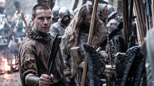 Apart from the compelling character arcs and epic battle sequences, the show shares obvious connections with ԹϺ.