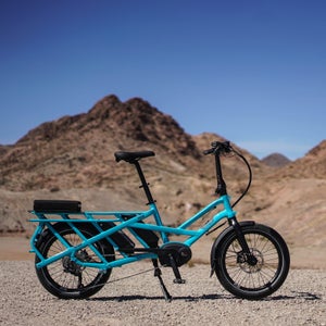 One common complaint about bikes lanes is that “nobody’s using them,” which is sort of understandable when you consider that we’ve been conditioned to see traffic jams and stationary motor vehicles as “use.”