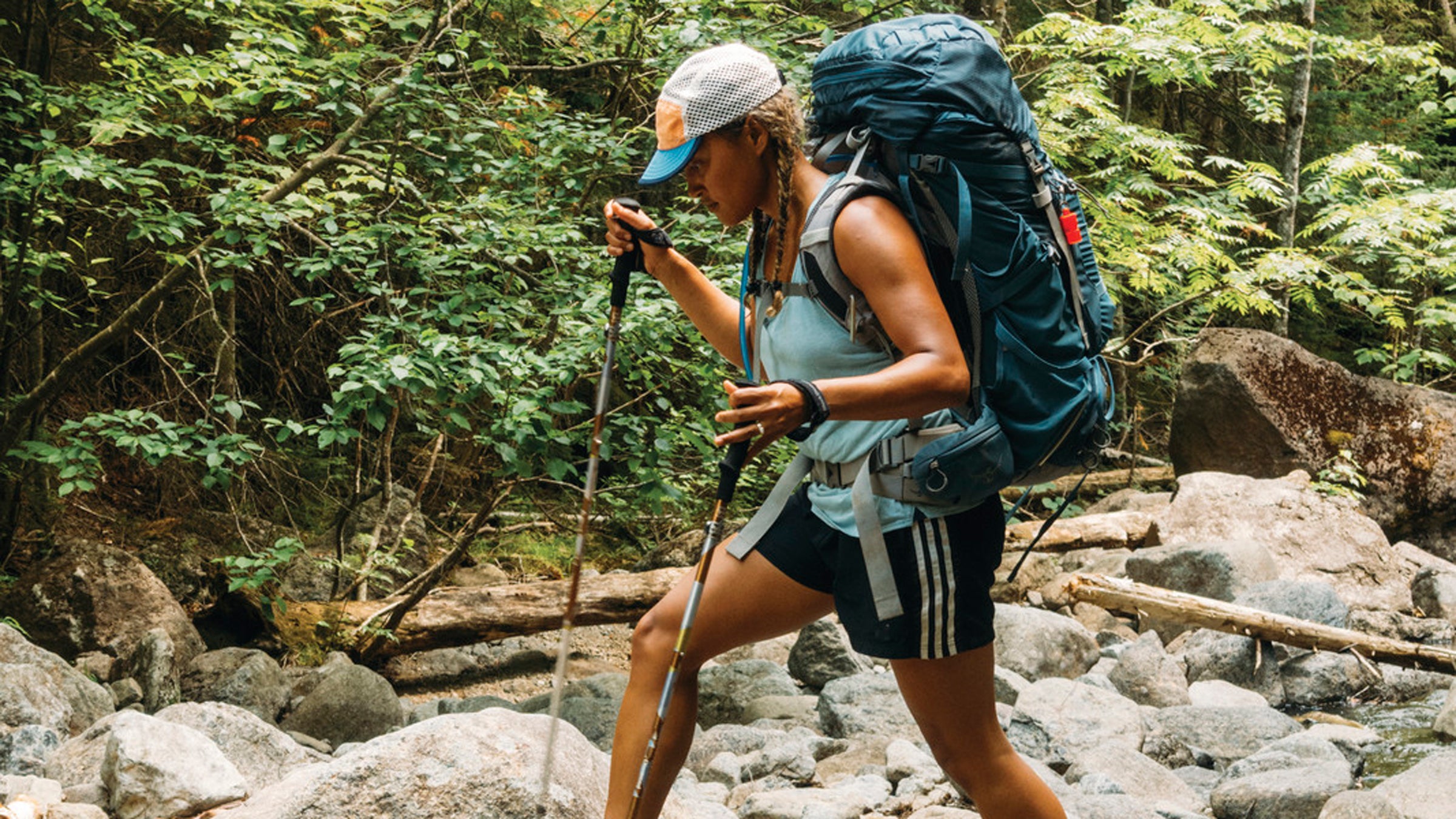 Woman trail running Stock Photos - Page 1 : Masterfile