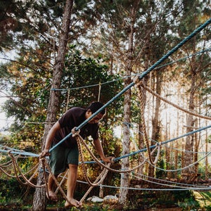 David Epstein argues that going broad—not narrow—is the best route to lasting success and wellbeing.