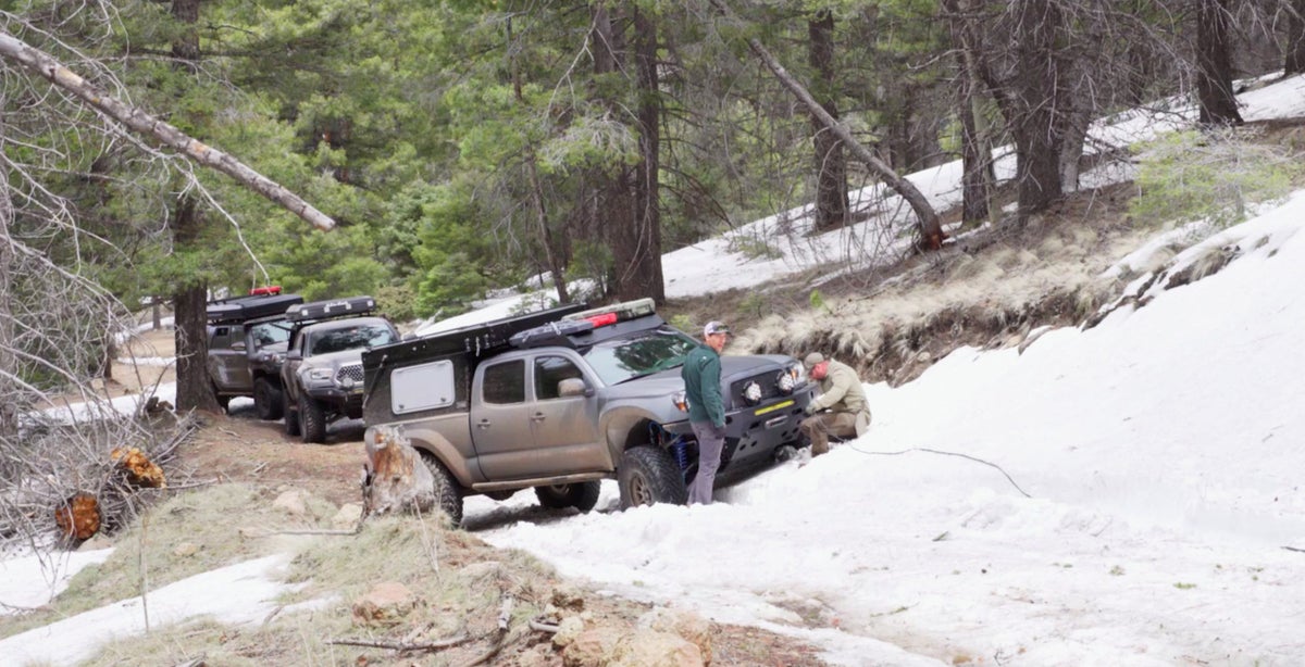 How to Use a Winch to Get Unstuck Outside Online