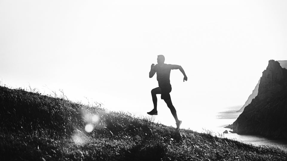 Want to Run More Efficiently? Focus on Your Elbows.