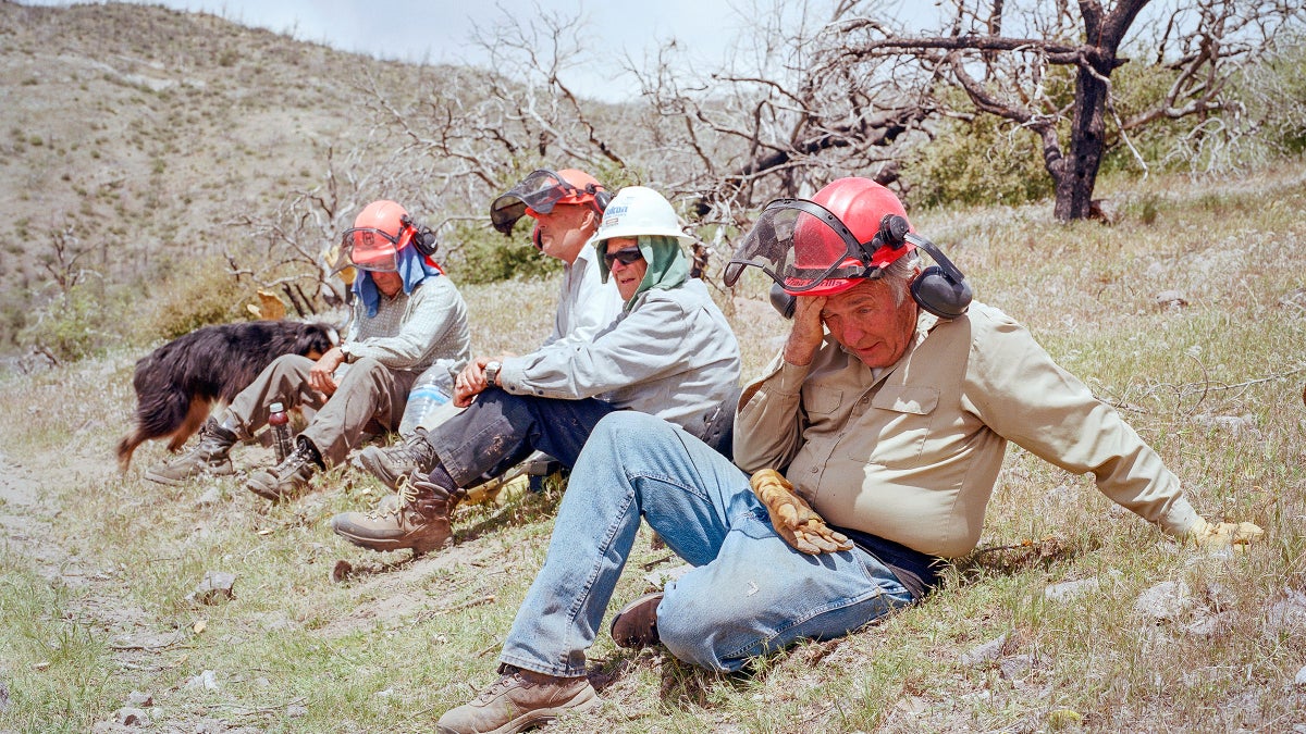 The Retiree 'Trail Gorillas' Who Keep the PCT Clean