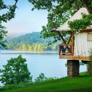 Here are some last-minute getaways that you can still book.