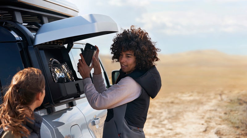 Gear pods can be added to the roof rack, and hang down over the rear 3/4 windows, allowing you secure storage of, and easy access to essential items.