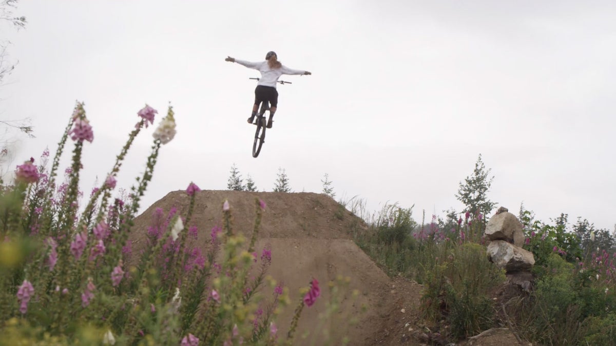 An Ode to Women Who Shred on Bikes