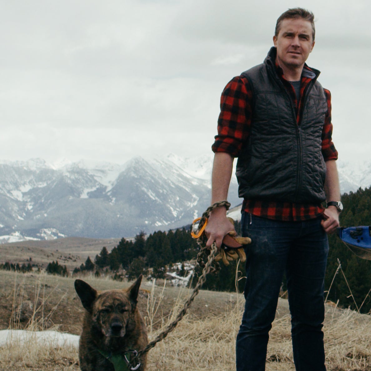 How to Dress Like an Outdoorsman Without Looking Like a Mountain Man