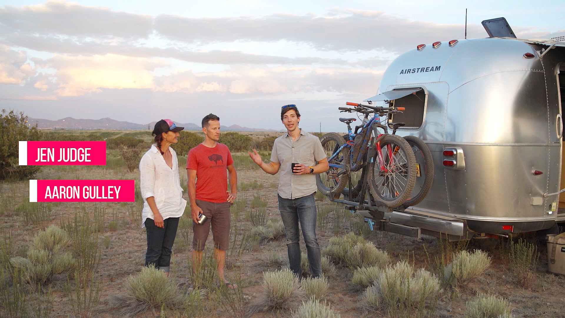 Airstream 2024 bike rack