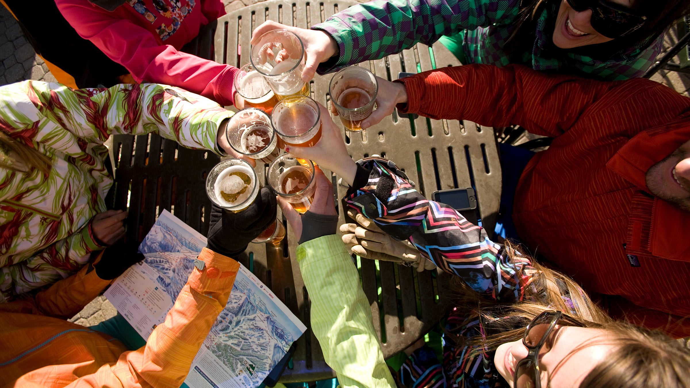 Skiers enjoying beer