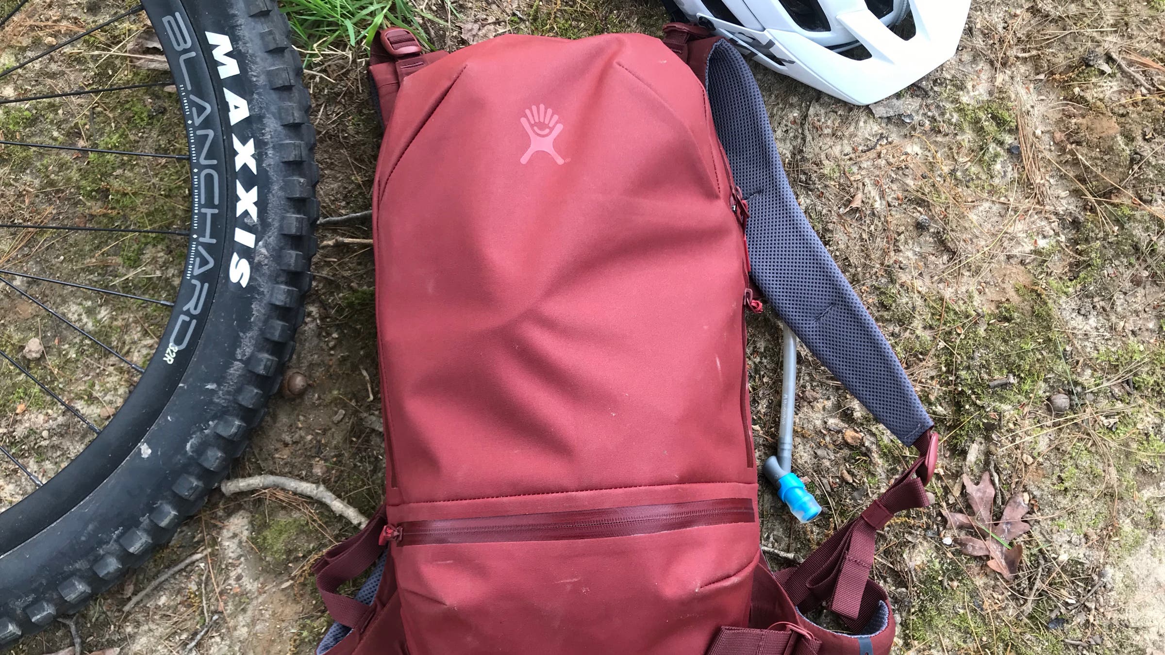 Hydro Flask Journey Series 10L Hydration Pack Jade HP10ML380 New BK_D1.jpg main image 3