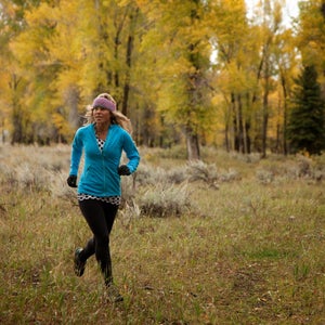 Base Layer for Running: 14 WeeViews Picks for Cold-Weather