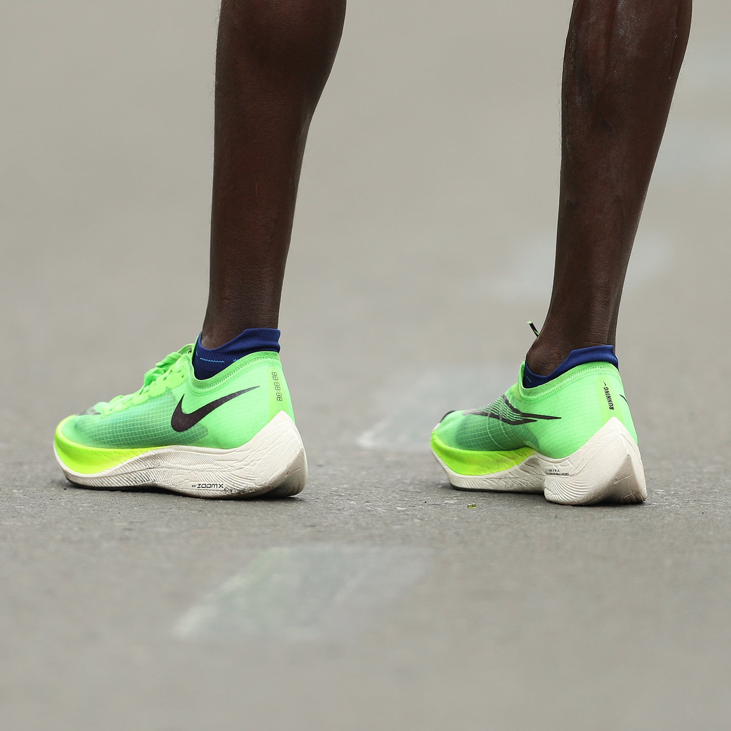 Elite Marathoners Weigh in on the Nike Vaporfly Debate