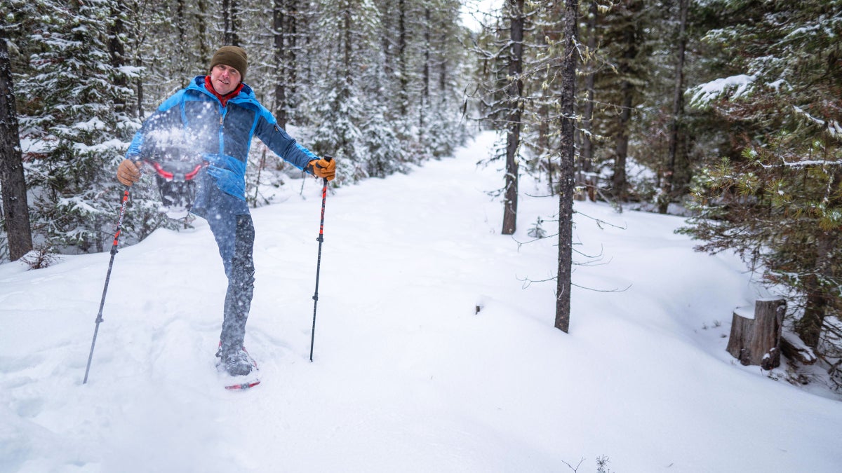 Everything You Need to Know to Snowshoe