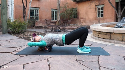 https://cdn.outsideonline.com/wp-content/uploads/2019/12/19/3-foam-roll-a.jpg?height=230