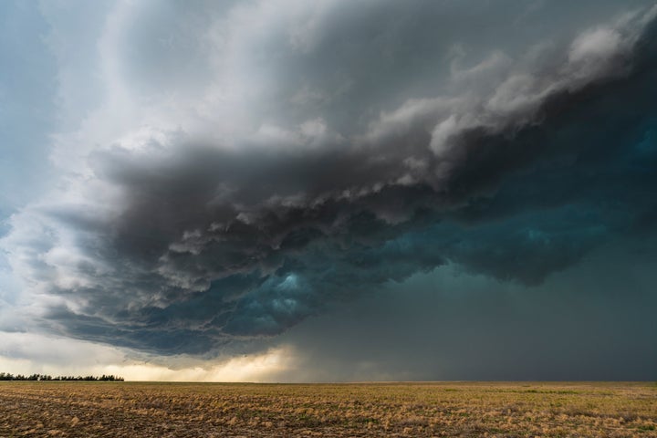 The Dangerous and Beautiful Storms of the Midwest - Outside Online