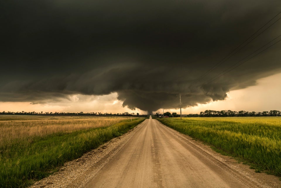 The Dangerous and Beautiful Storms of the Midwest - Outside Online